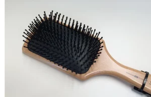 Haarborstel schoonmaken 1